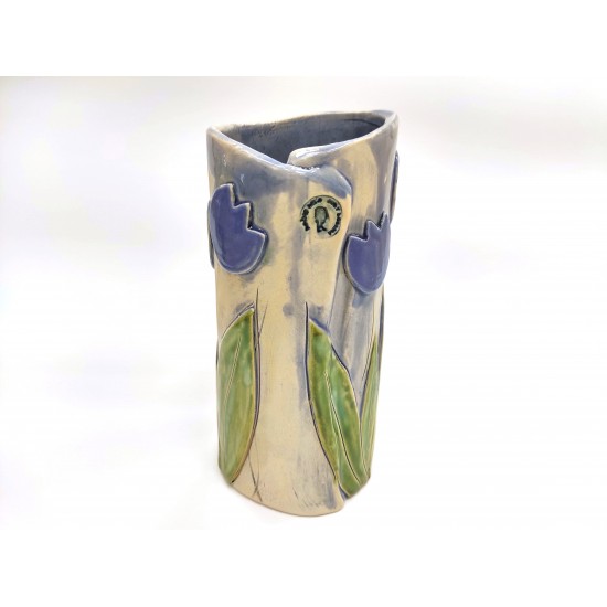 Manjša keramična vaza 